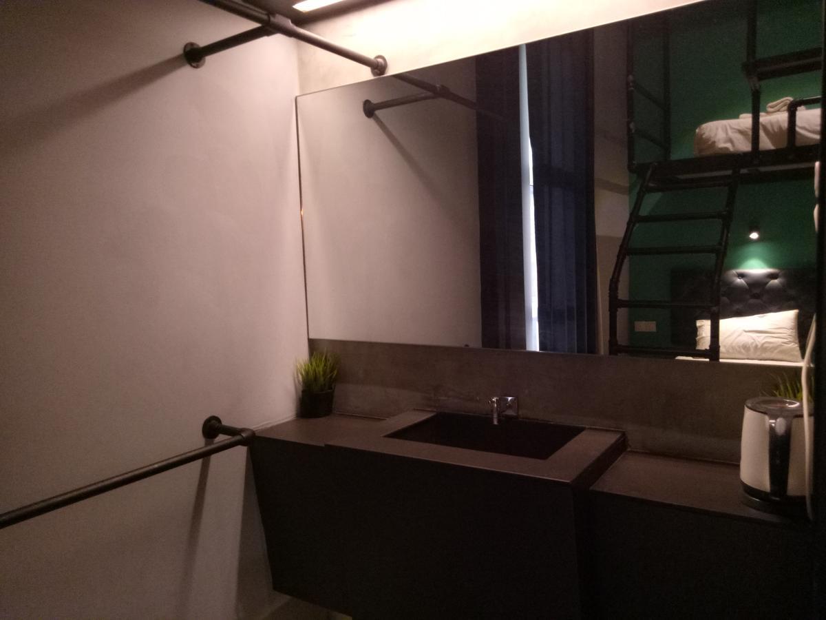 Tube Hotel Klebang Melaka Exterior foto
